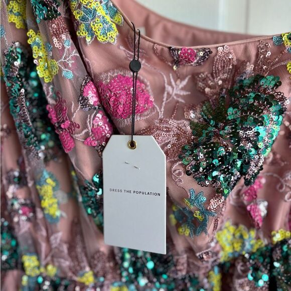 Nwt Delaney Dress
DRESS THE POPULATION  Floral Blush One-Shoulder Mini Dress - Picture 7 of 9